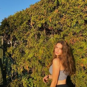 Meet your Posher, Lou-anna